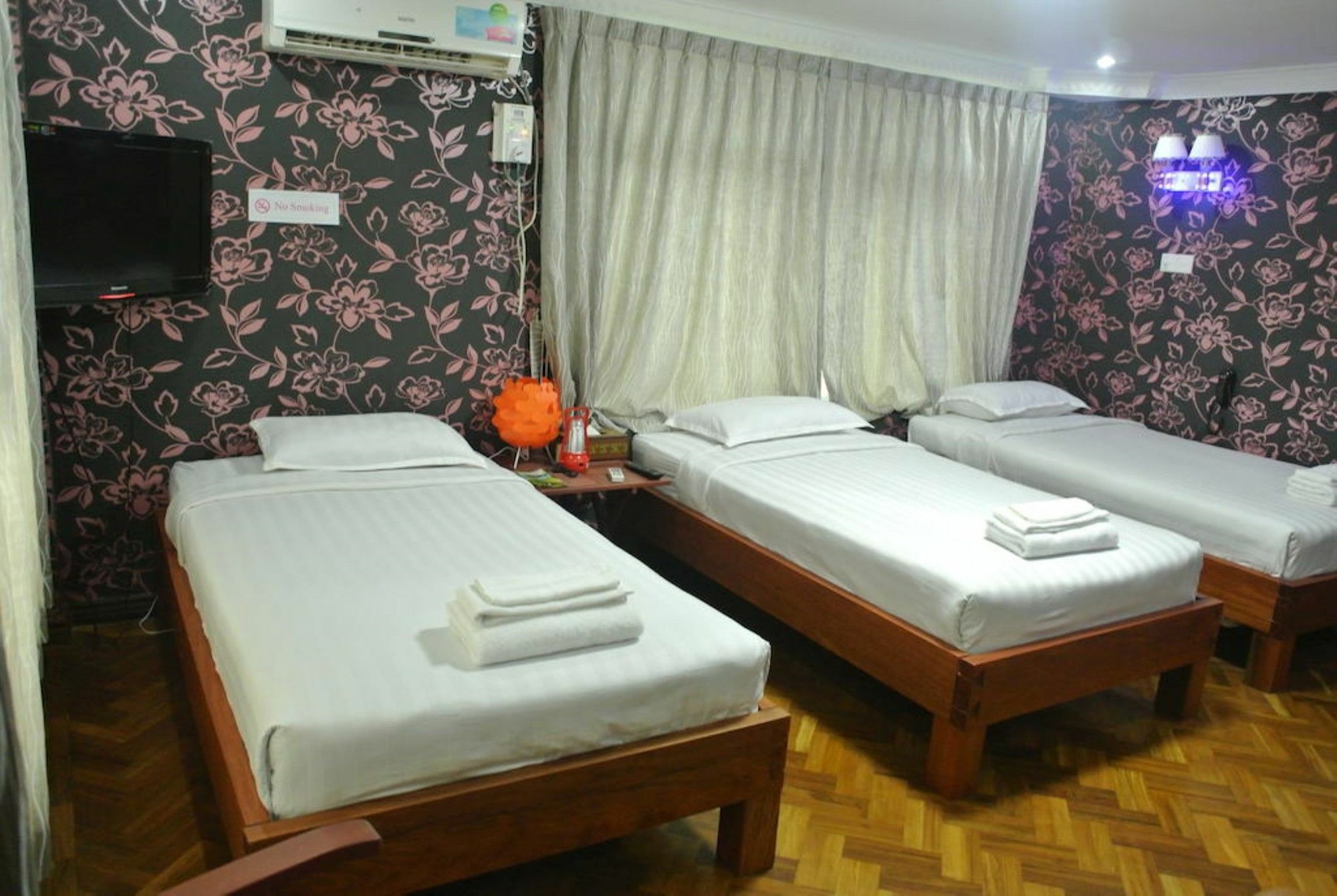 Yaewaddy Motel Gyogon Exterior foto